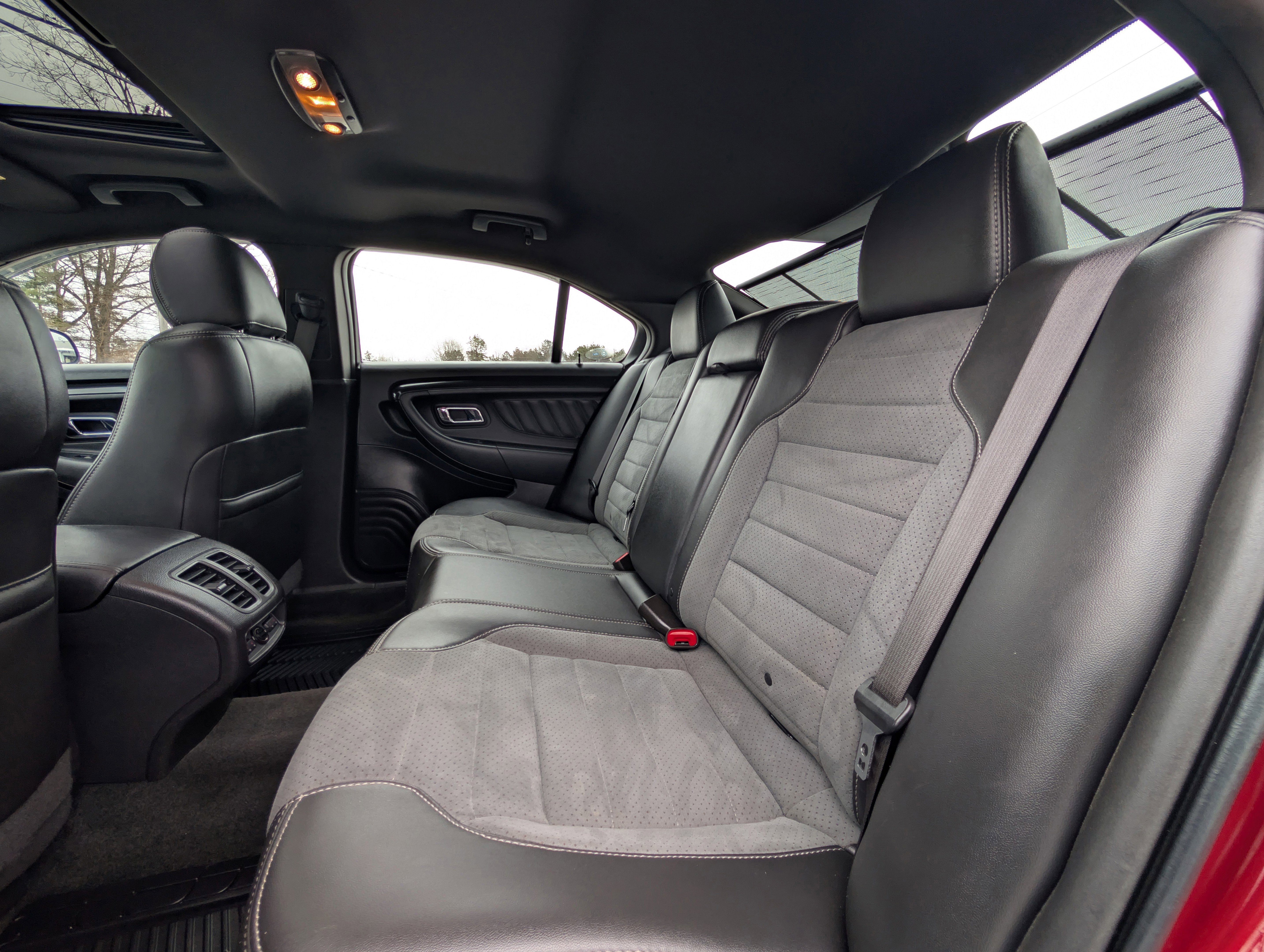 Used 2014 Ford Taurus SHO w/ Equipment Group 401A image 41