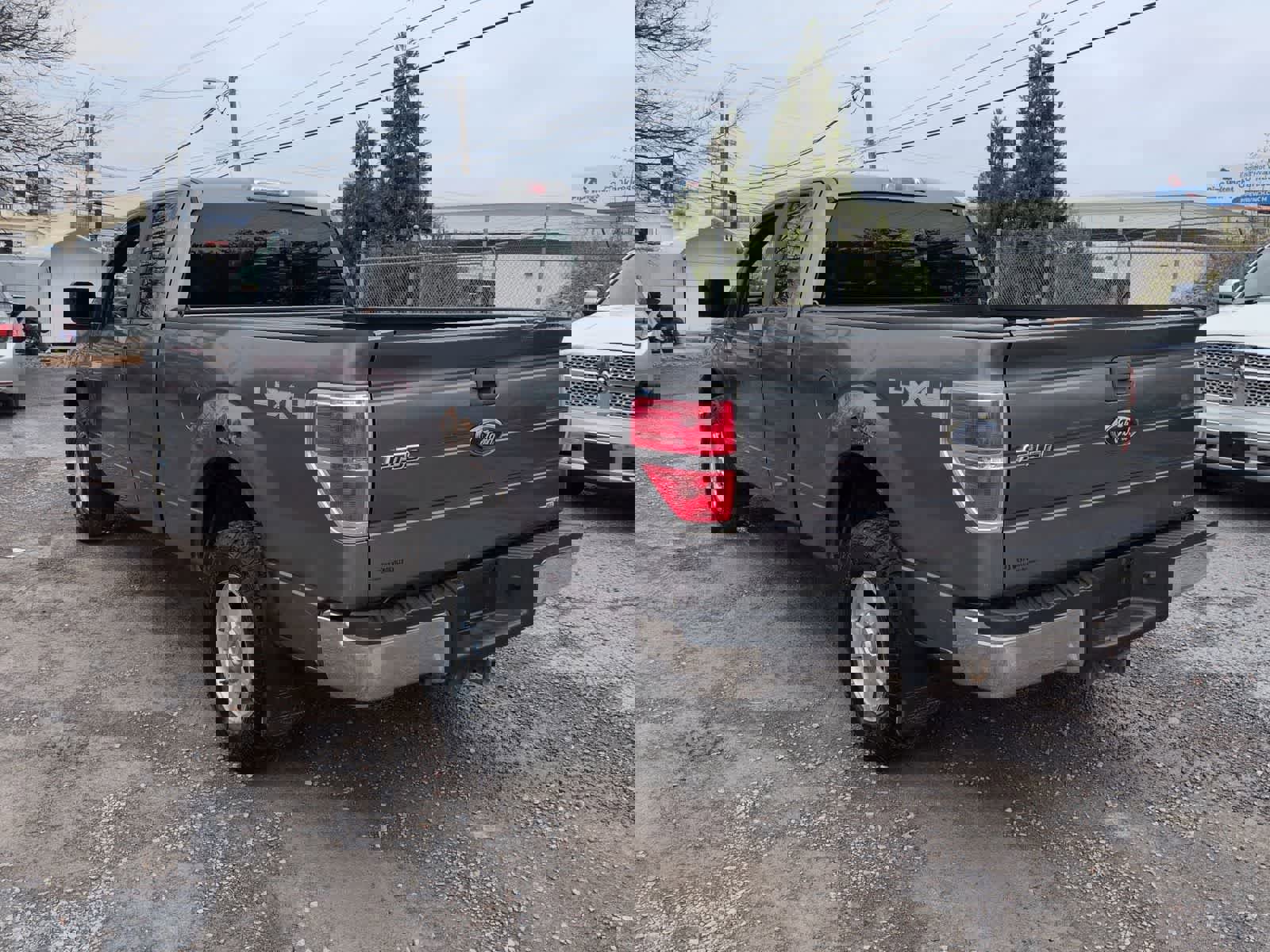 Used 2012 Ford F150 XLT w/ Trailer Tow Pkg image 6