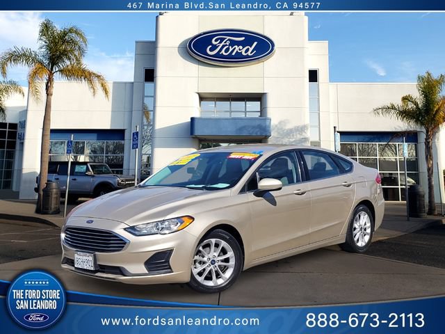 Certified 2019 Ford Fusion SE FWD image 1