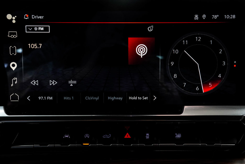 Used 2025 GMC Sierra 1500 SLT AWD/4WD image 35