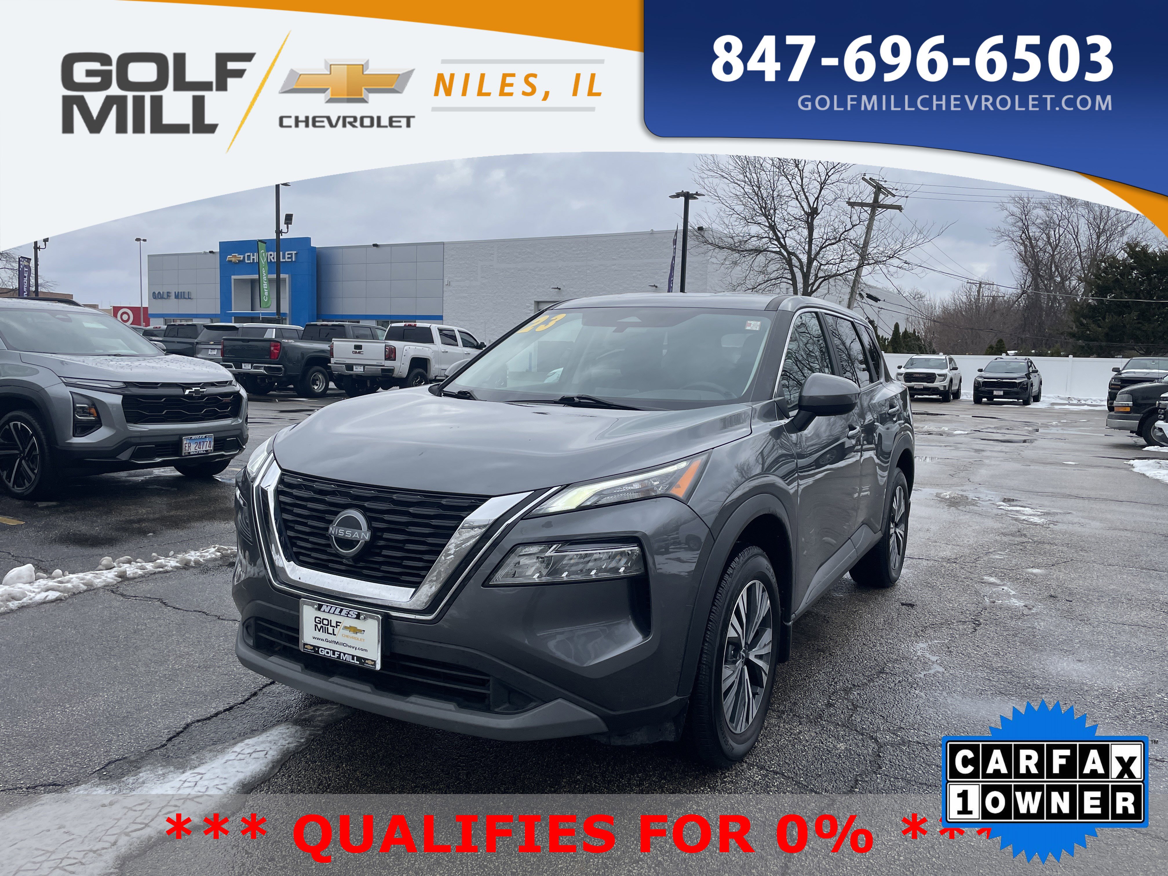 Used 2023 Nissan Rogue SV image 1