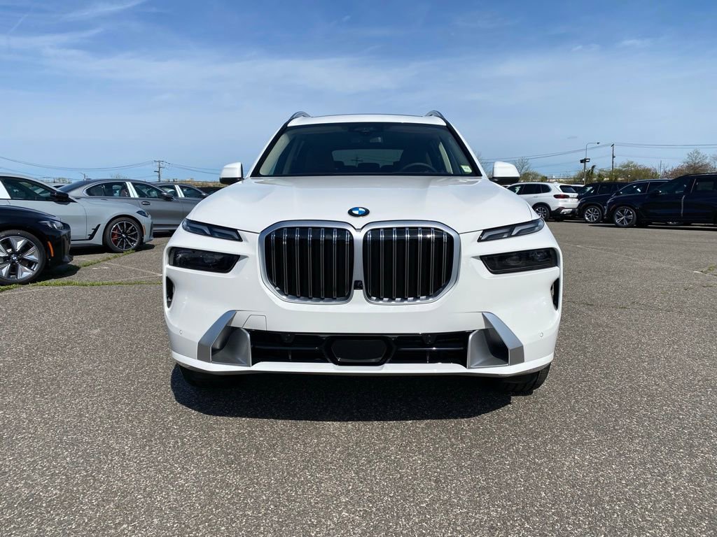 New 2027 BMW X7 xDrive40i AWD/4WD image 2