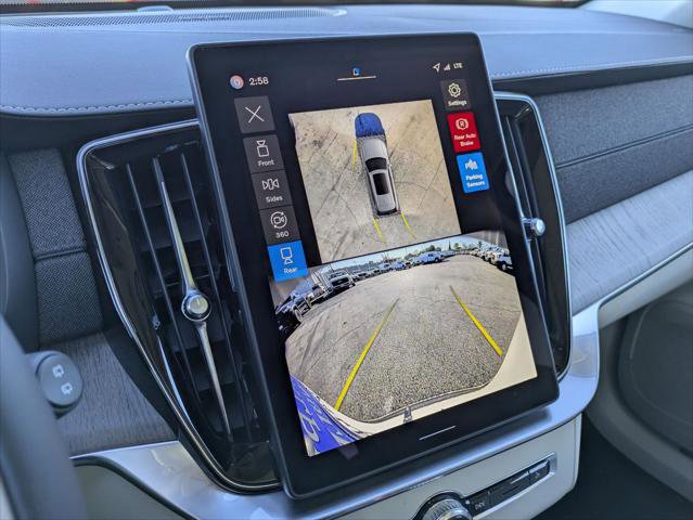 New 2026 Volvo XC90 T8 Ultra w/ Protection Package Premier image 10