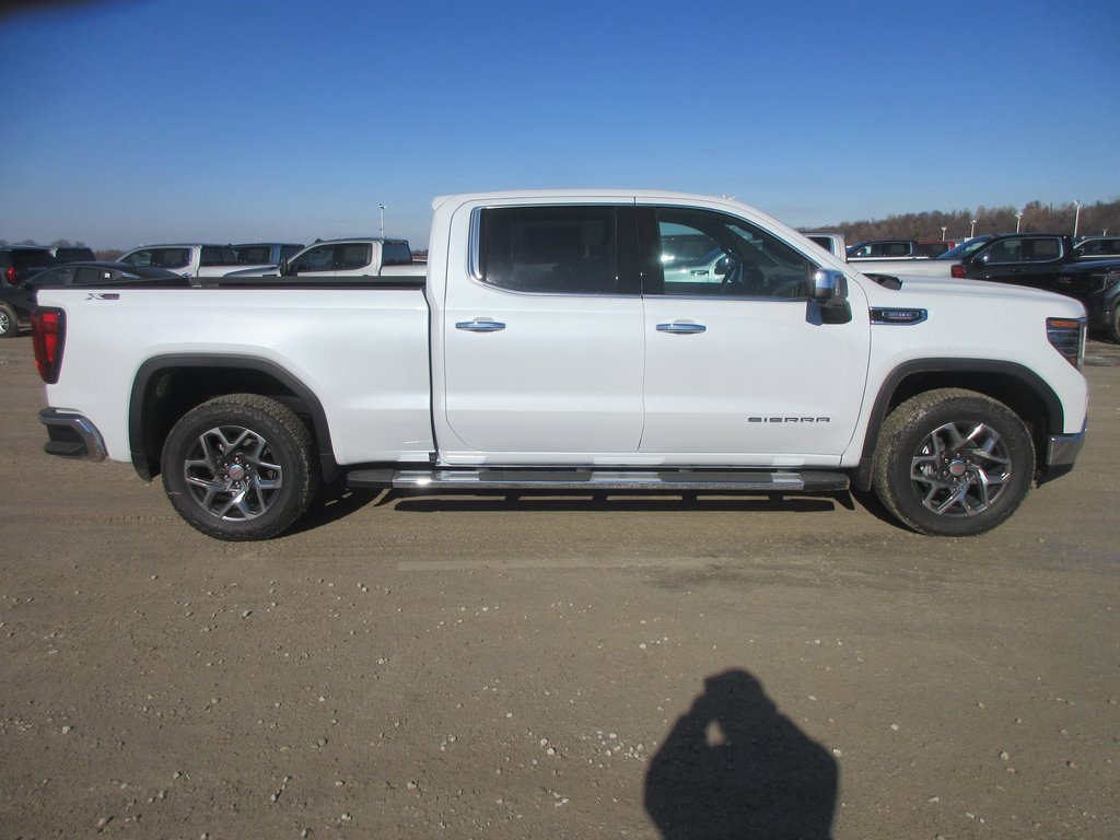 New 2026 GMC Sierra 1500 SLT w/ SLT Premium Plus Package image 3