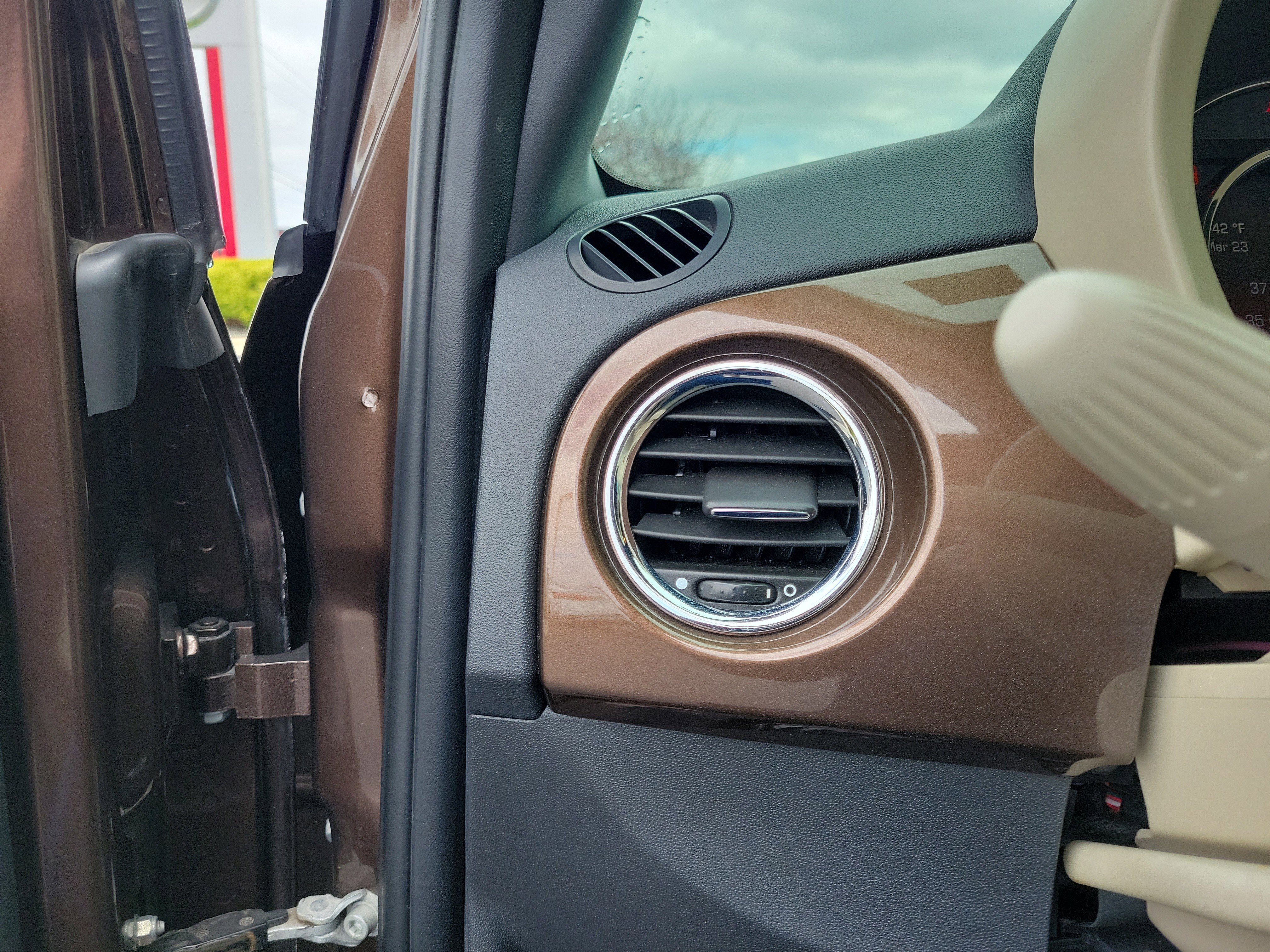 Used 2015 FIAT 500 Sport image 16