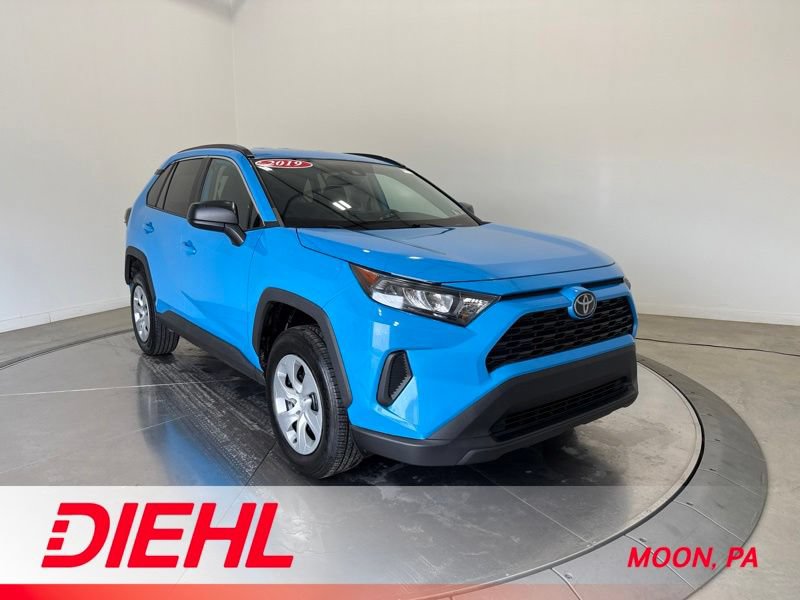 Used 2019 Toyota RAV4 LE w/ Carpet Mat Package AWD/4WD image 1