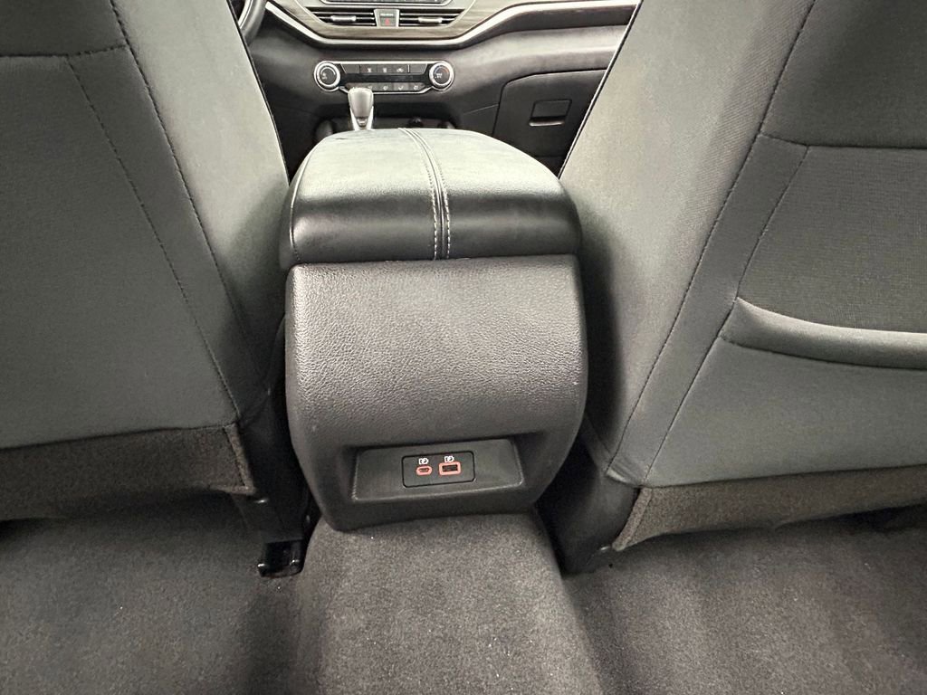 Used 2024 Nissan Altima 2.5 SV image 68