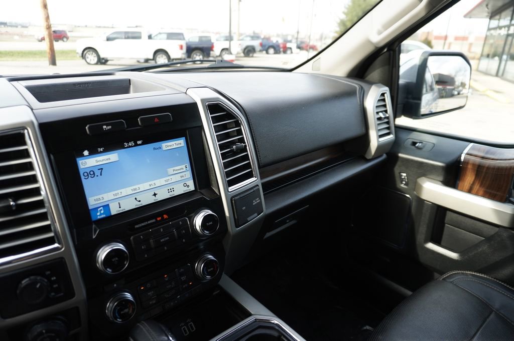 Used 2016 Ford F150 Lariat w/ Equipment Group 502A Luxury image 19