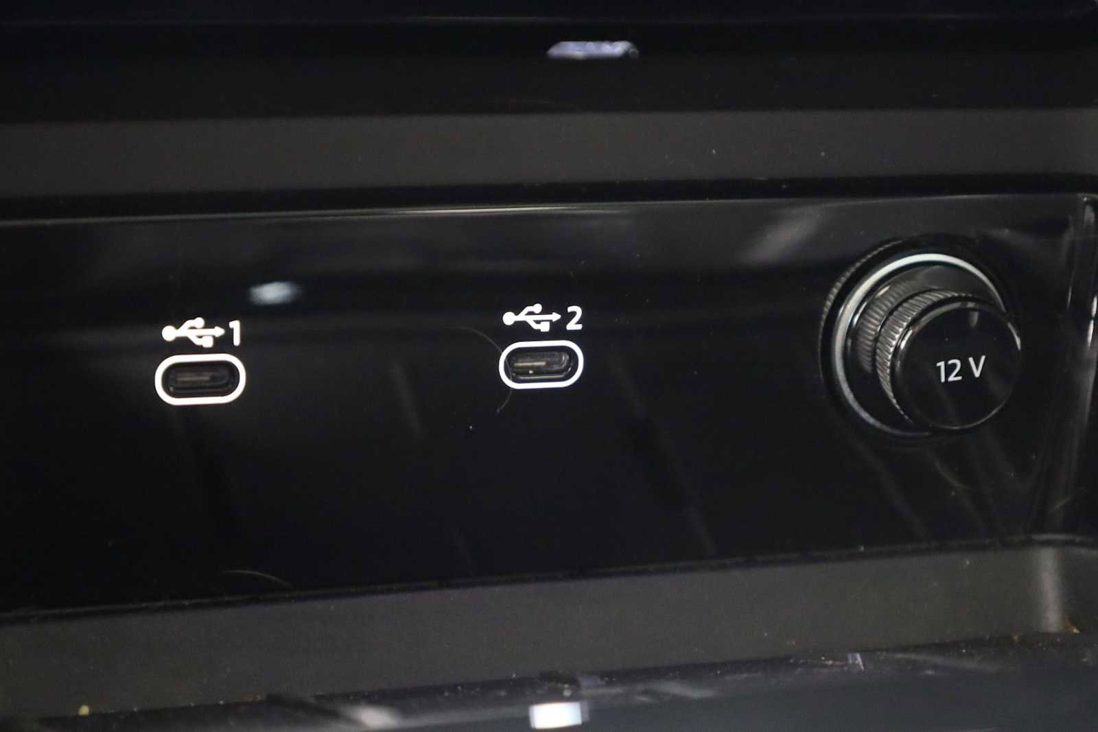 Certified 2025 Audi Q5 Prestige image 33