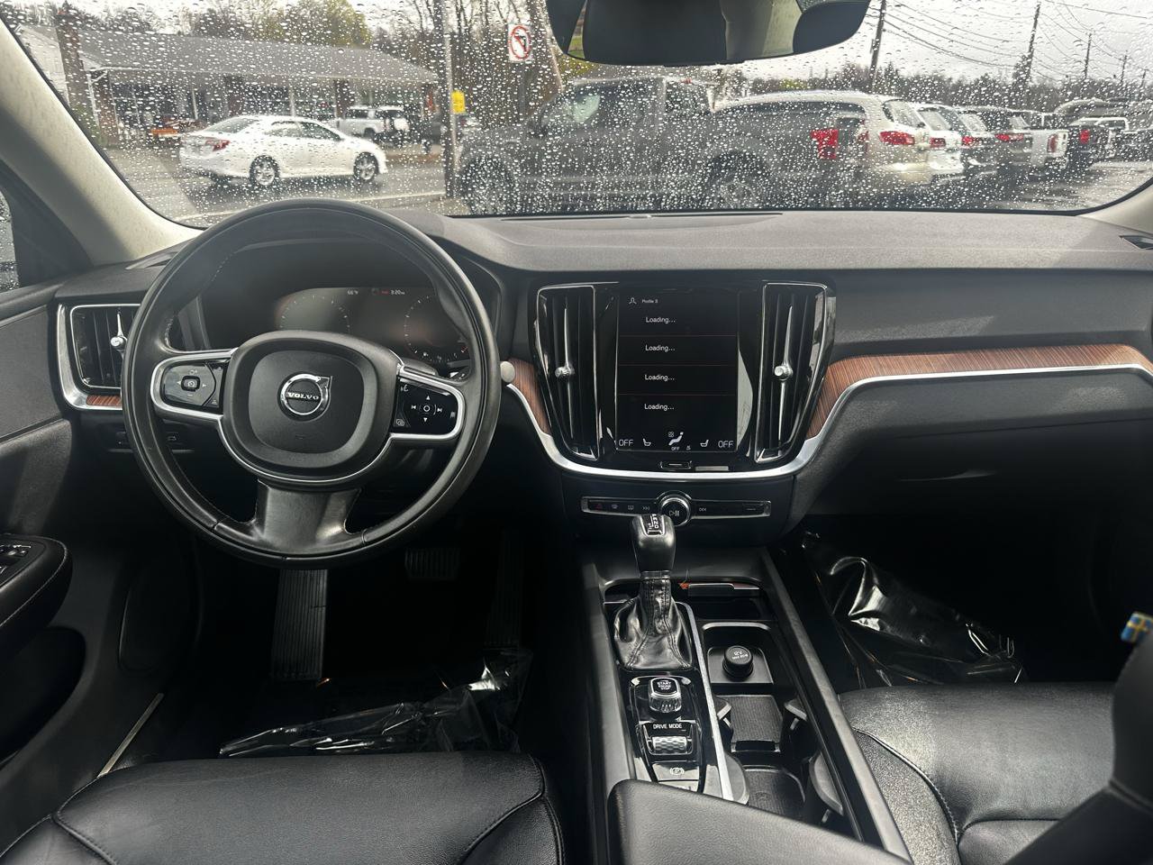 Used 2021 Volvo S60 T5 Momentum AWD/4WD image 12