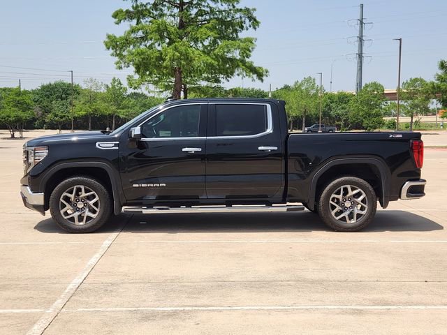 Used 2024 GMC Sierra 1500 SLT AWD/4WD image 4