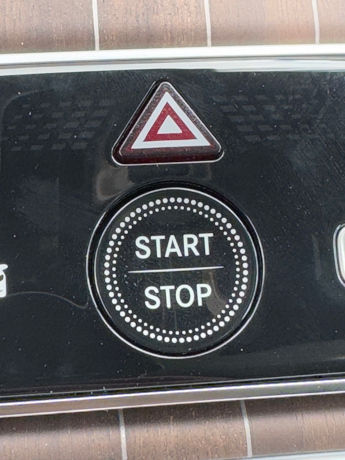 New 2026 Mercedes-Benz EQS 400 4MATIC SUV image 22
