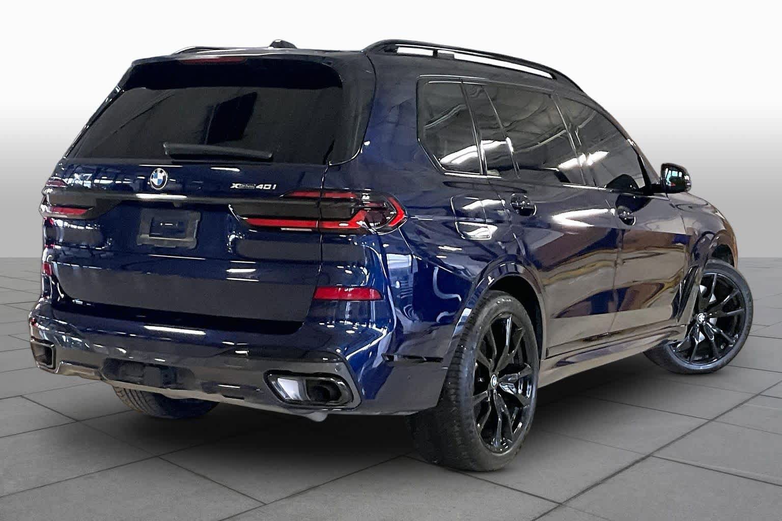 Certified 2024 BMW X7 xDrive40i w/ M Sport Package AWD/4WD image 12