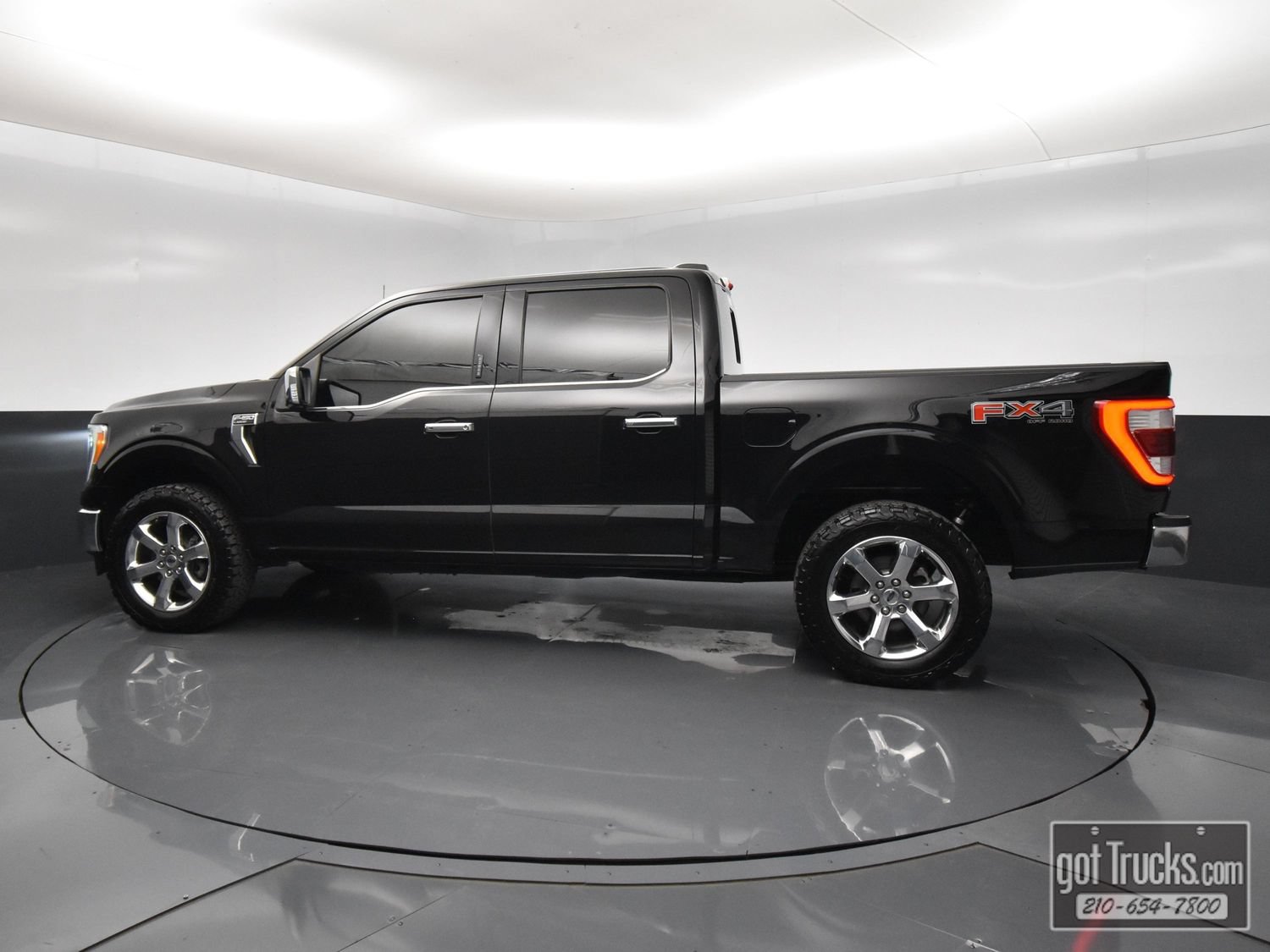 Used 2022 Ford F150 Lariat AWD/4WD image 3