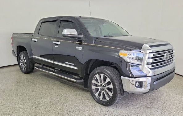Used 2018 Toyota Tundra Limited w/ Limited Premium Package AWD/4WD image 7