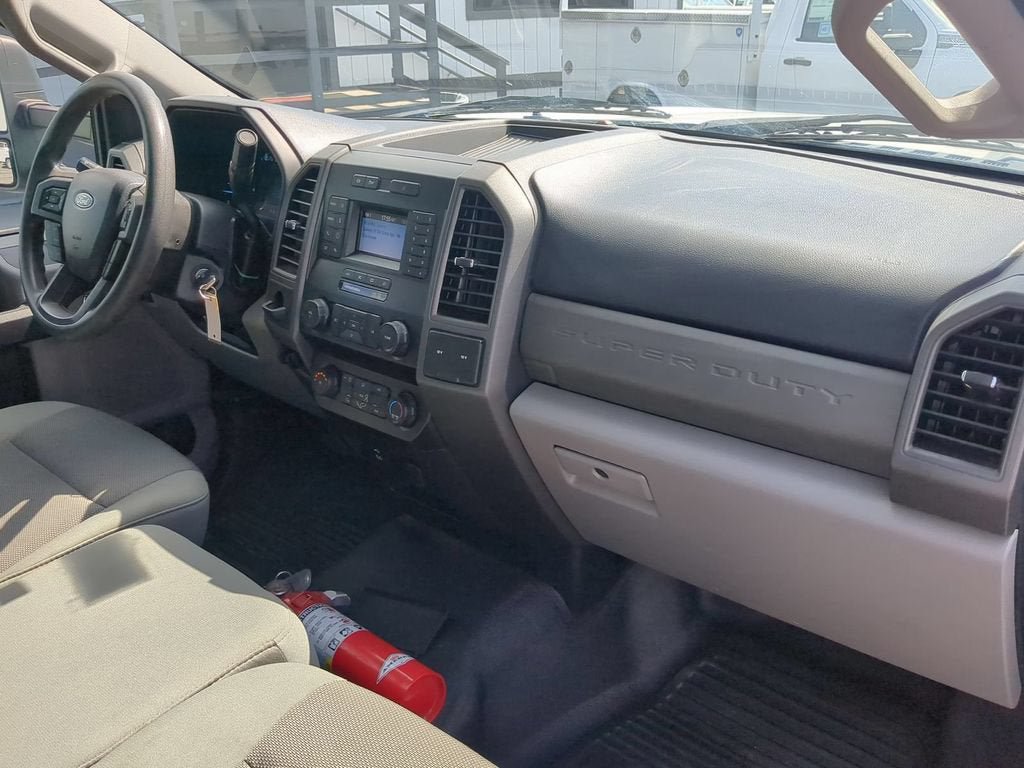 Used 2020 Ford F550 Luxury RWD image 28