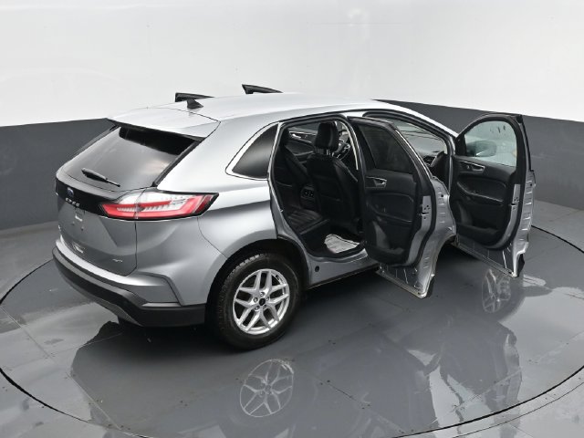 Used 2023 Ford Edge SEL AWD/4WD image 26