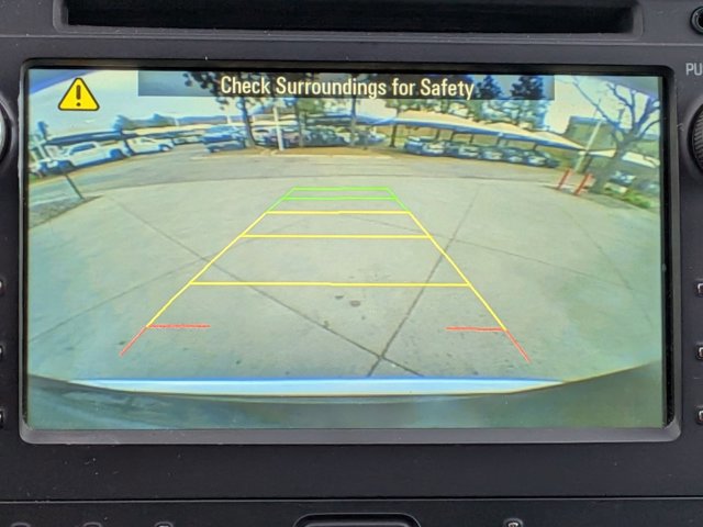 Used 2015 GMC Acadia SLT image 14