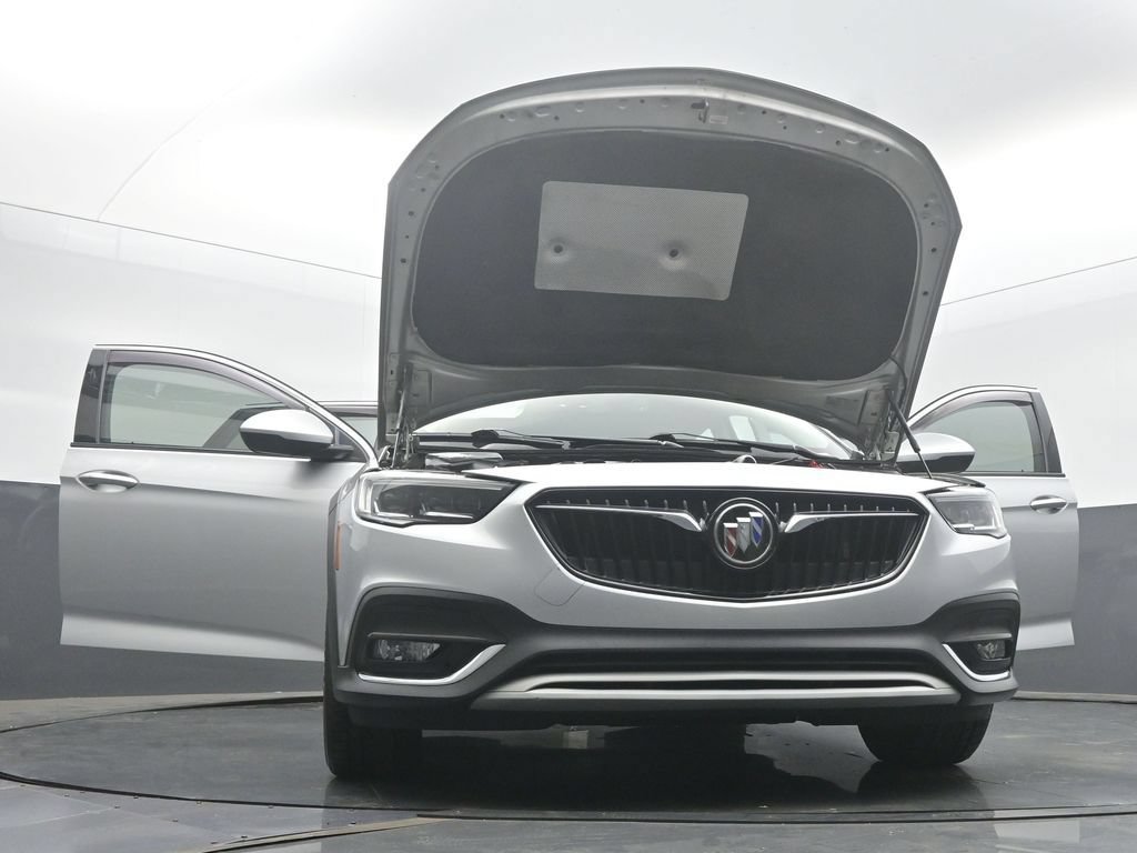 Used 2019 Buick Regal Essence w/ Driver Confidence Package I AWD/4WD image 85