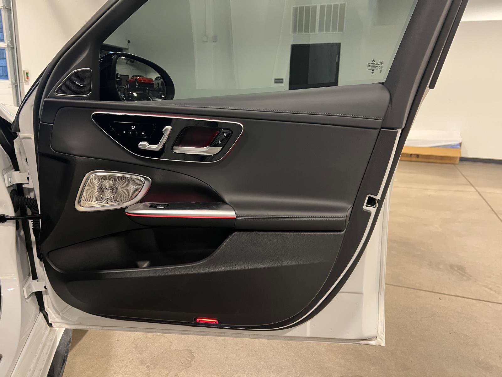 Used 2024 Mercedes-Benz C 36 AMG S image 41