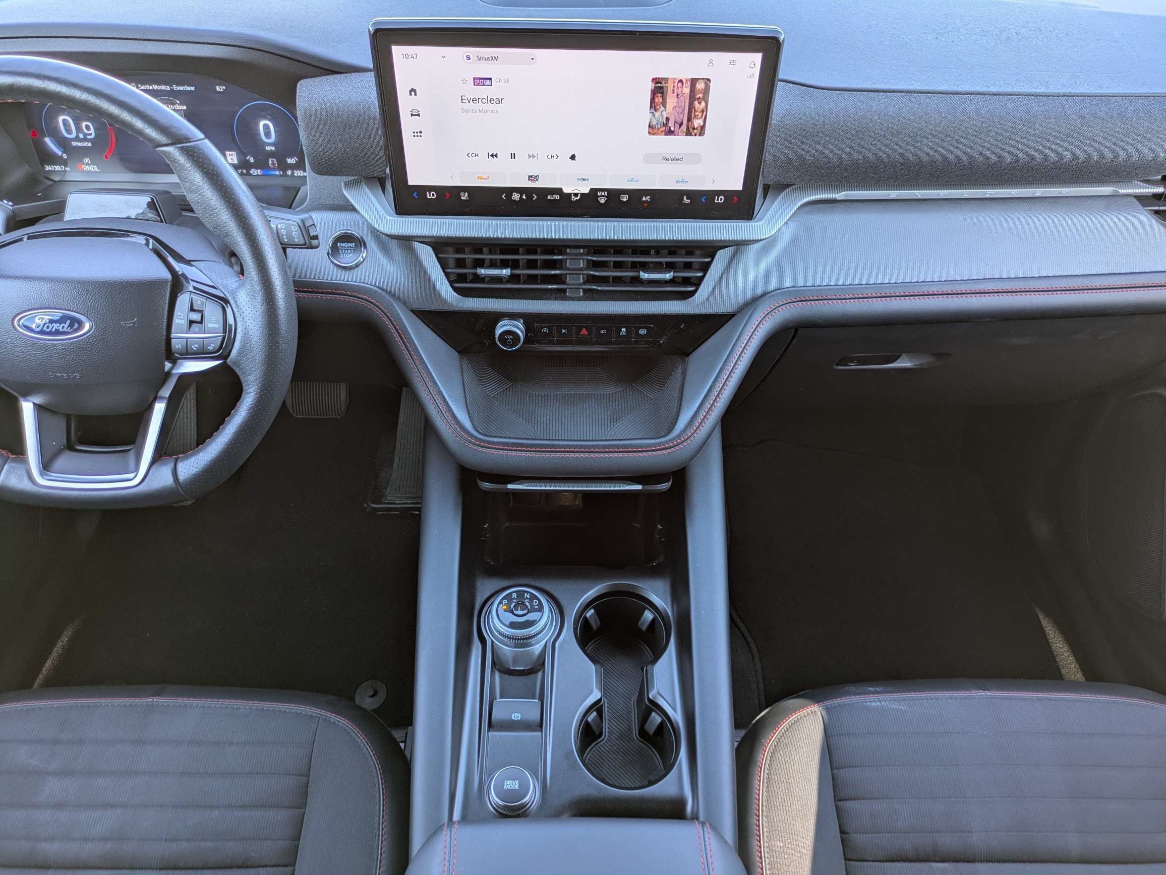 Used 2025 Ford Explorer ST-Line AWD/4WD image 34