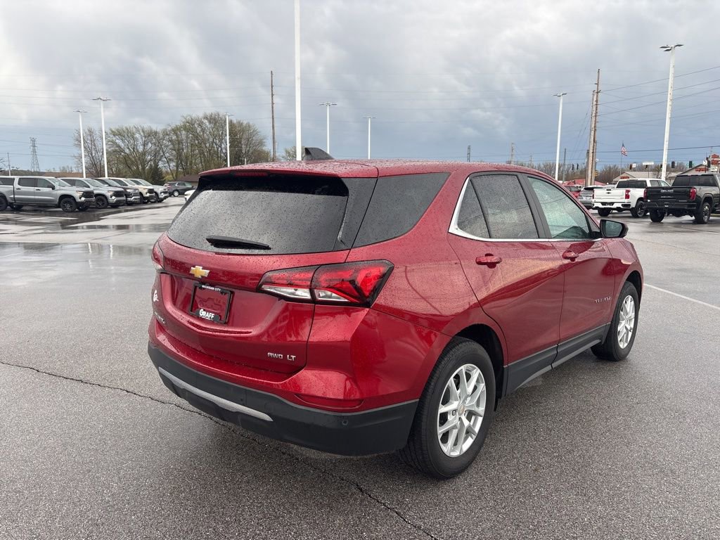 Used 2023 Chevrolet Equinox LT AWD/4WD image 5