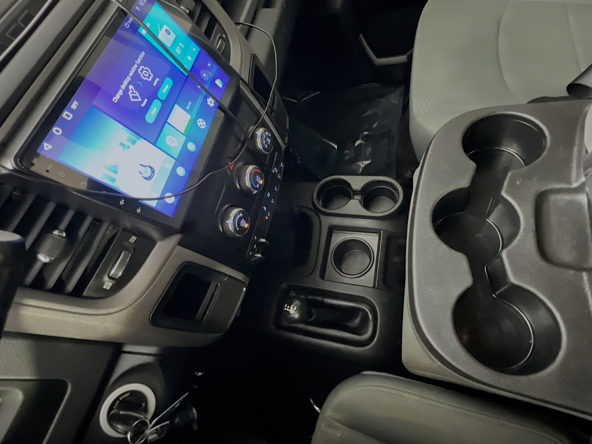 Used 2016 RAM 2500 Tradesman w/ Chrome Appearance Group image 23