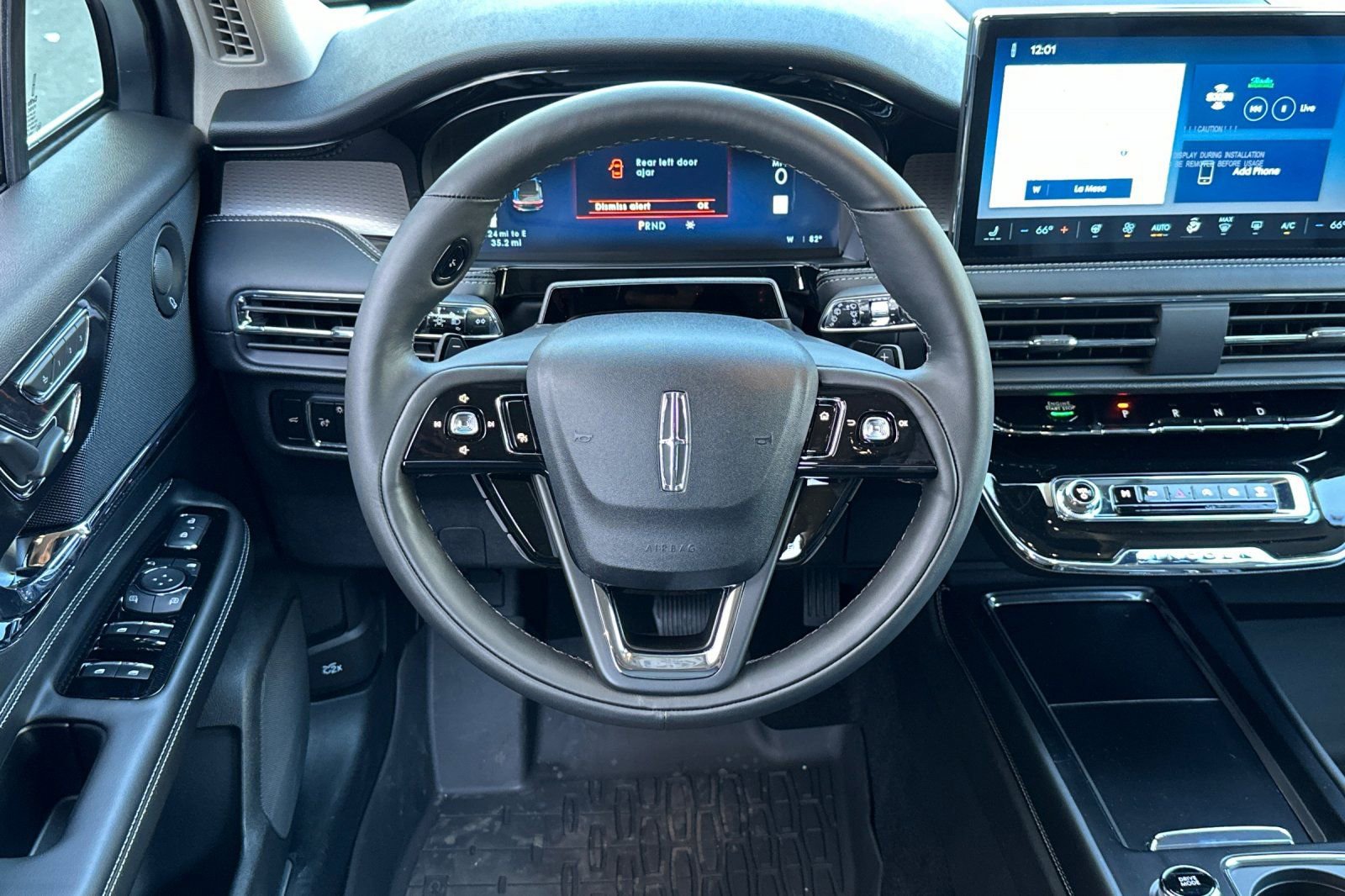 New 2025 Lincoln Corsair Reserve w/ Equipment Group 202A image 13