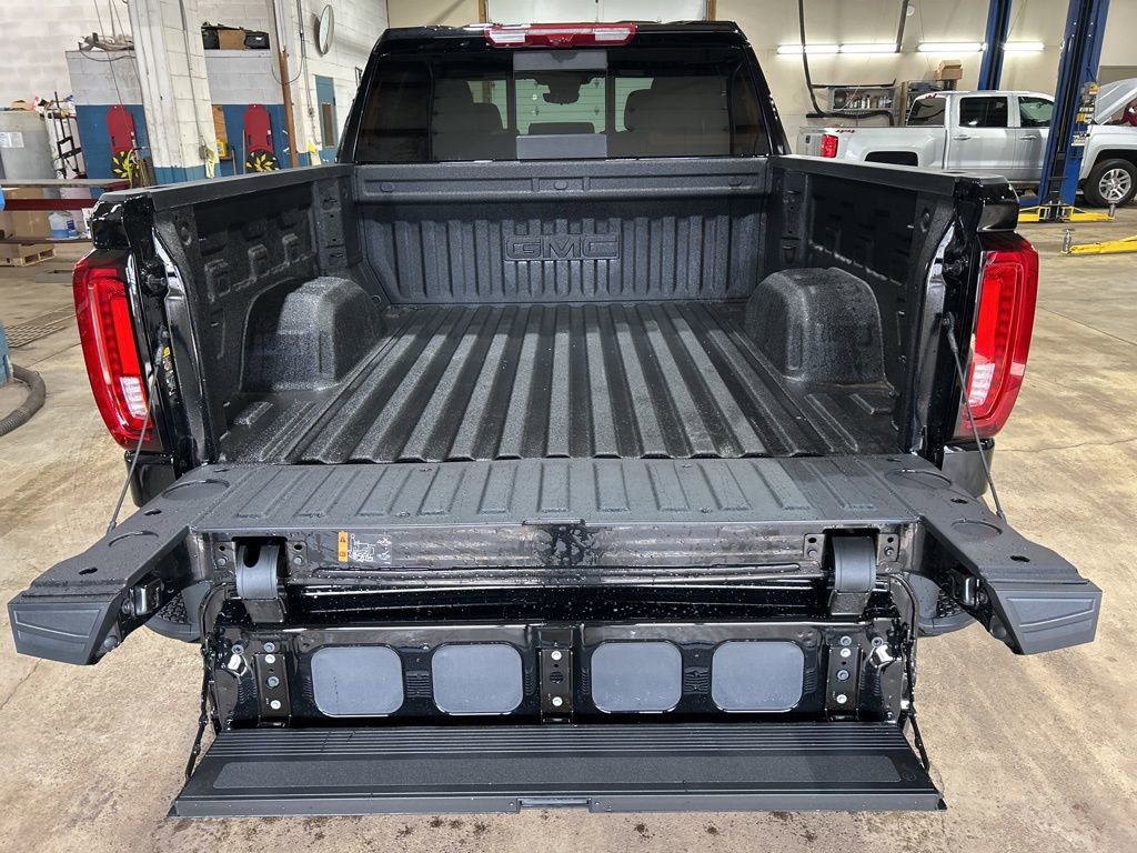 New 2026 GMC Sierra 1500 AT4 w/ Technology Package image 14