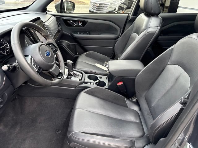 Used 2025 Subaru Forester Touring AWD/4WD image 9