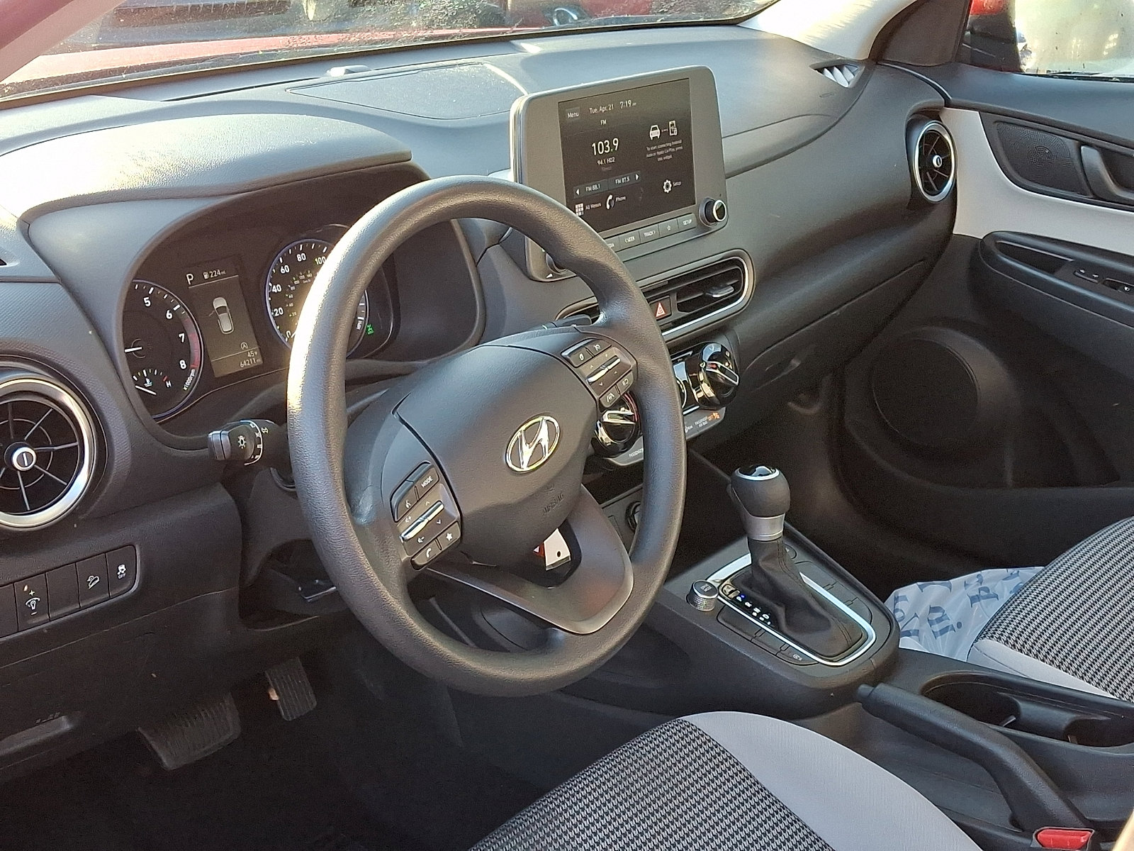 Certified 2023 Hyundai Kona SE AWD/4WD image 15