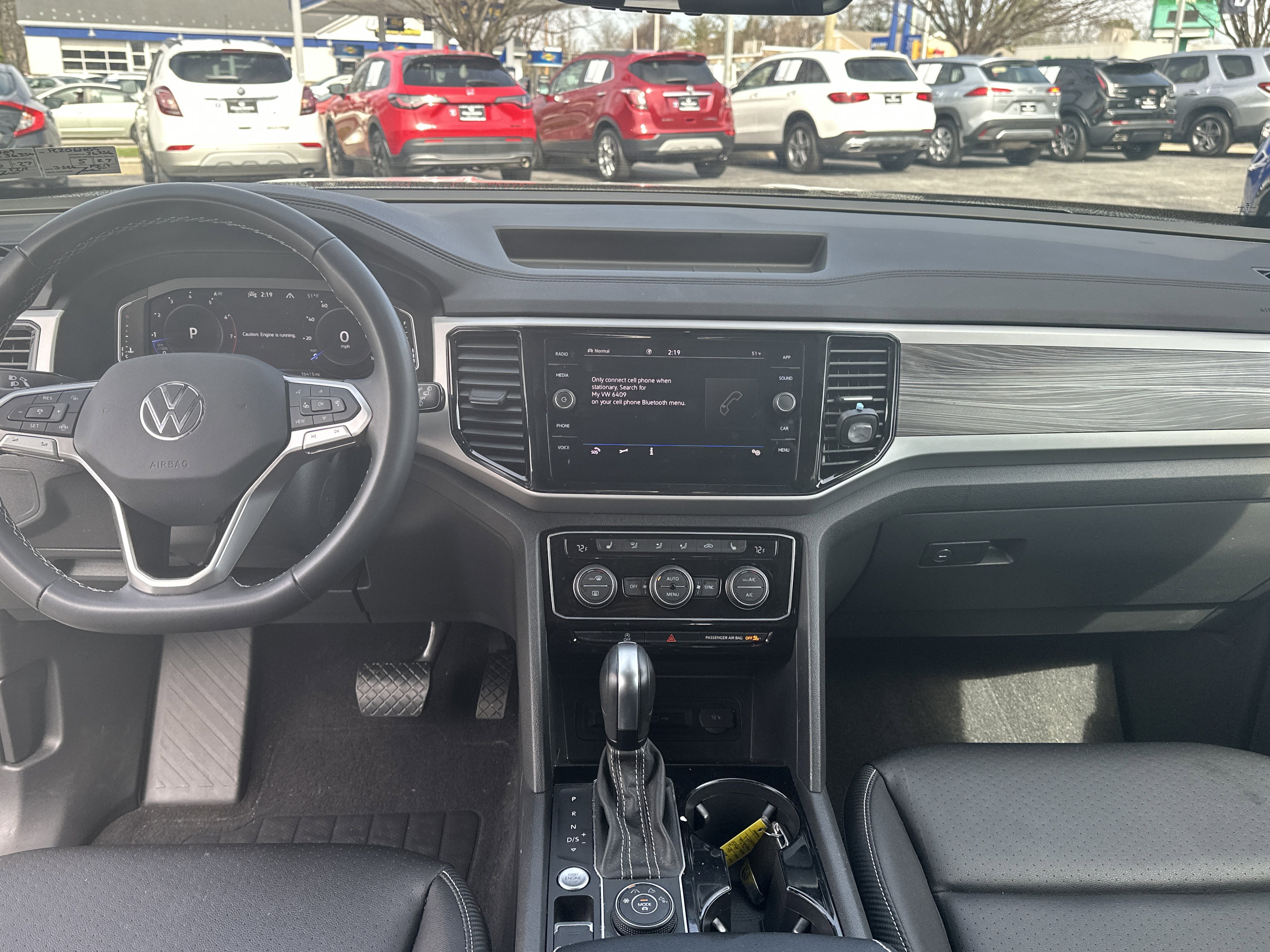 Certified 2023 Volkswagen Atlas Cross Sport SE w/ Black Wheel Package image 20