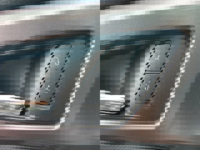 New 2025 Chevrolet Equinox EV RS image 27