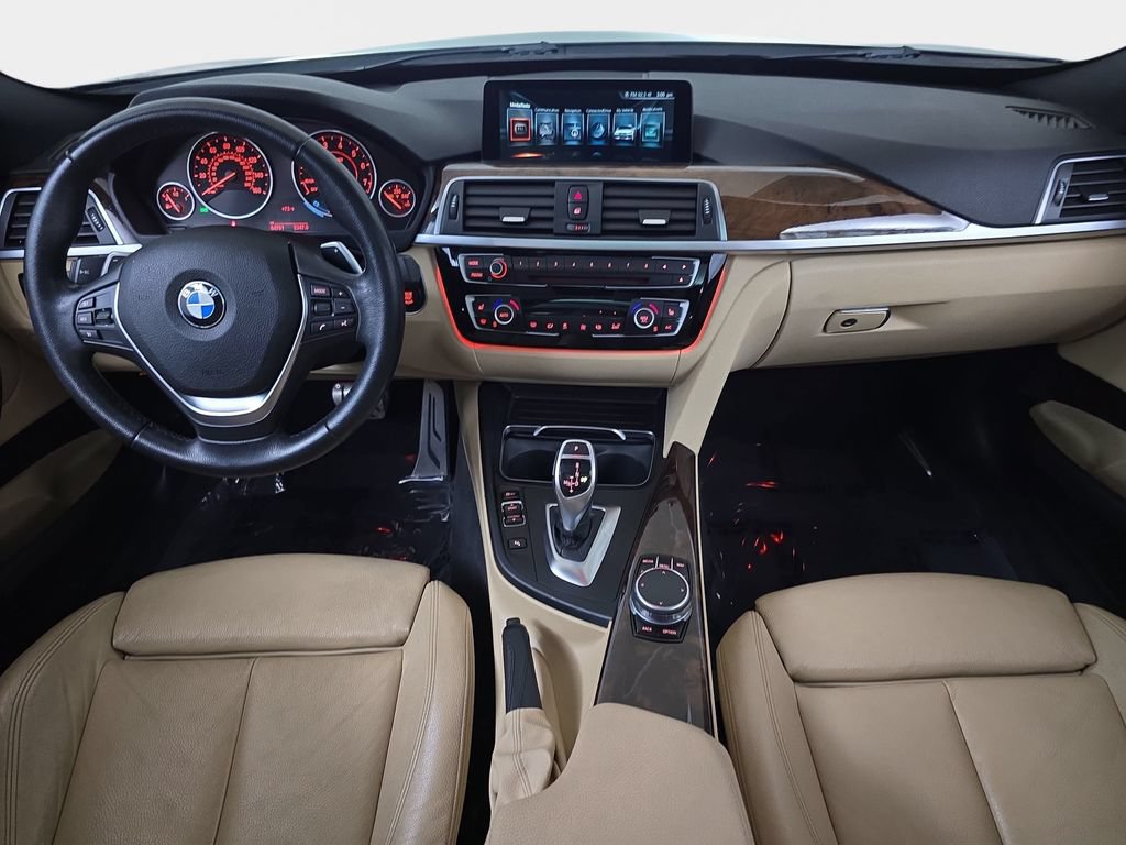 Used 2017 BMW 330i Gran Turismo xDrive AWD/4WD image 12