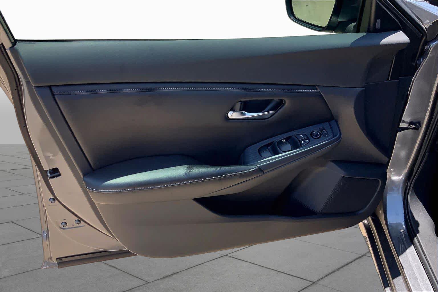 Used 2020 Nissan Sentra SV FWD image 22