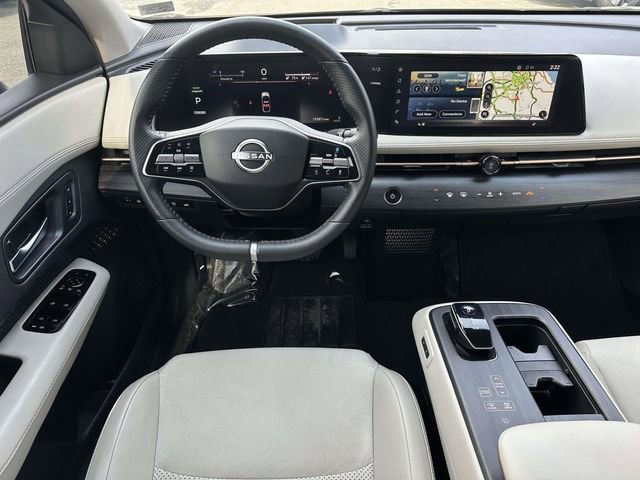 Used 2023 Nissan Ariya AWD image 18