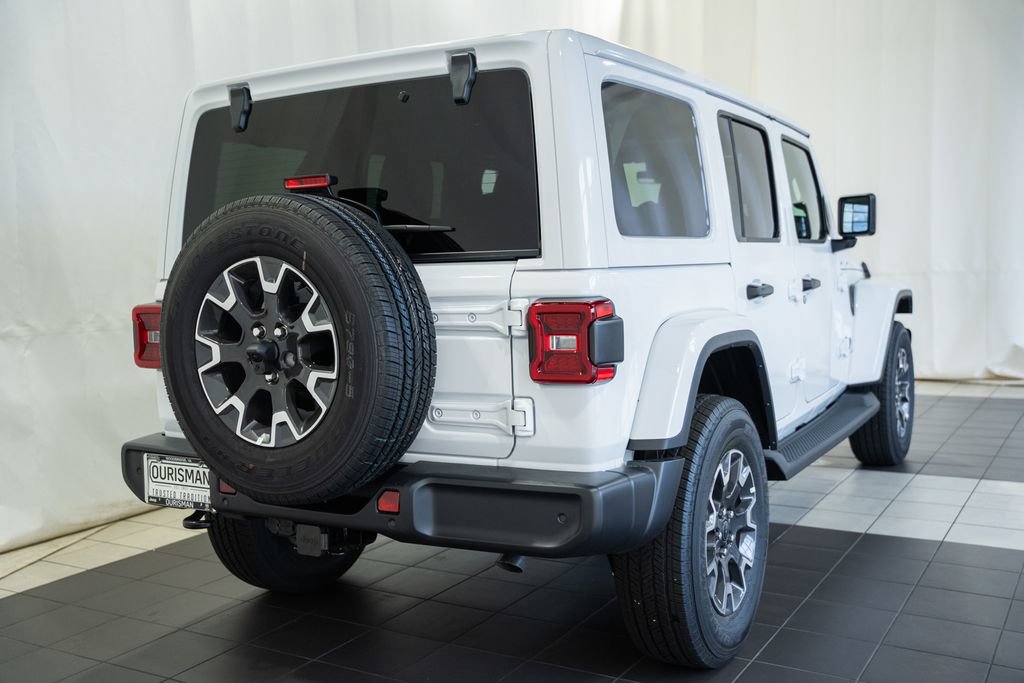 New 2026 Jeep Wrangler Unlimited Sahara AWD/4WD image 4