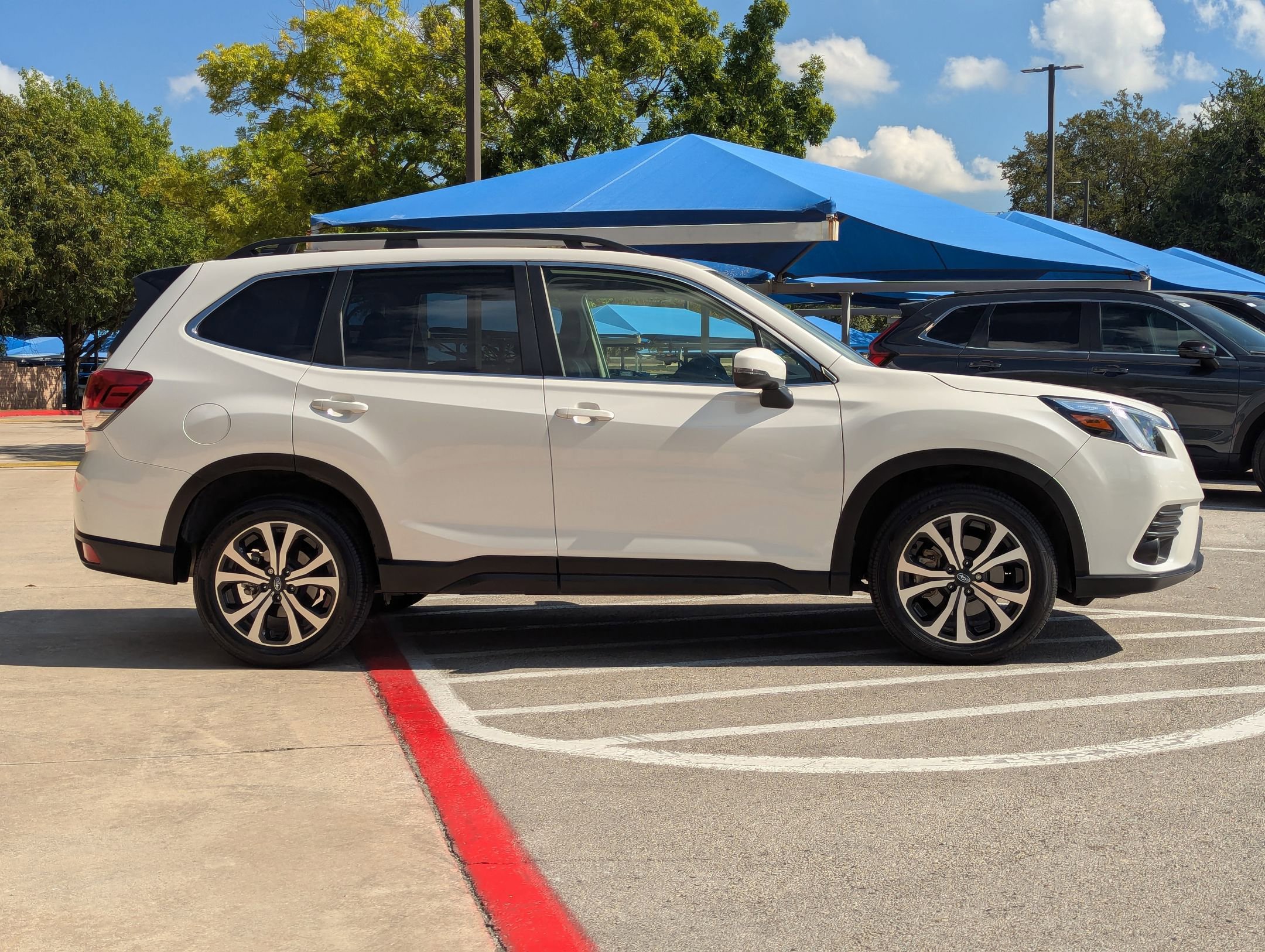 Used 2024 Subaru Forester Limited image 3