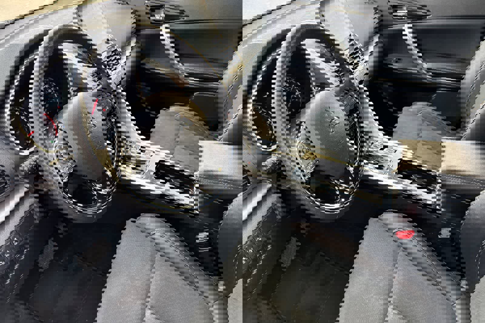 Used 2024 Mitsubishi Eclipse Cross SE image 11