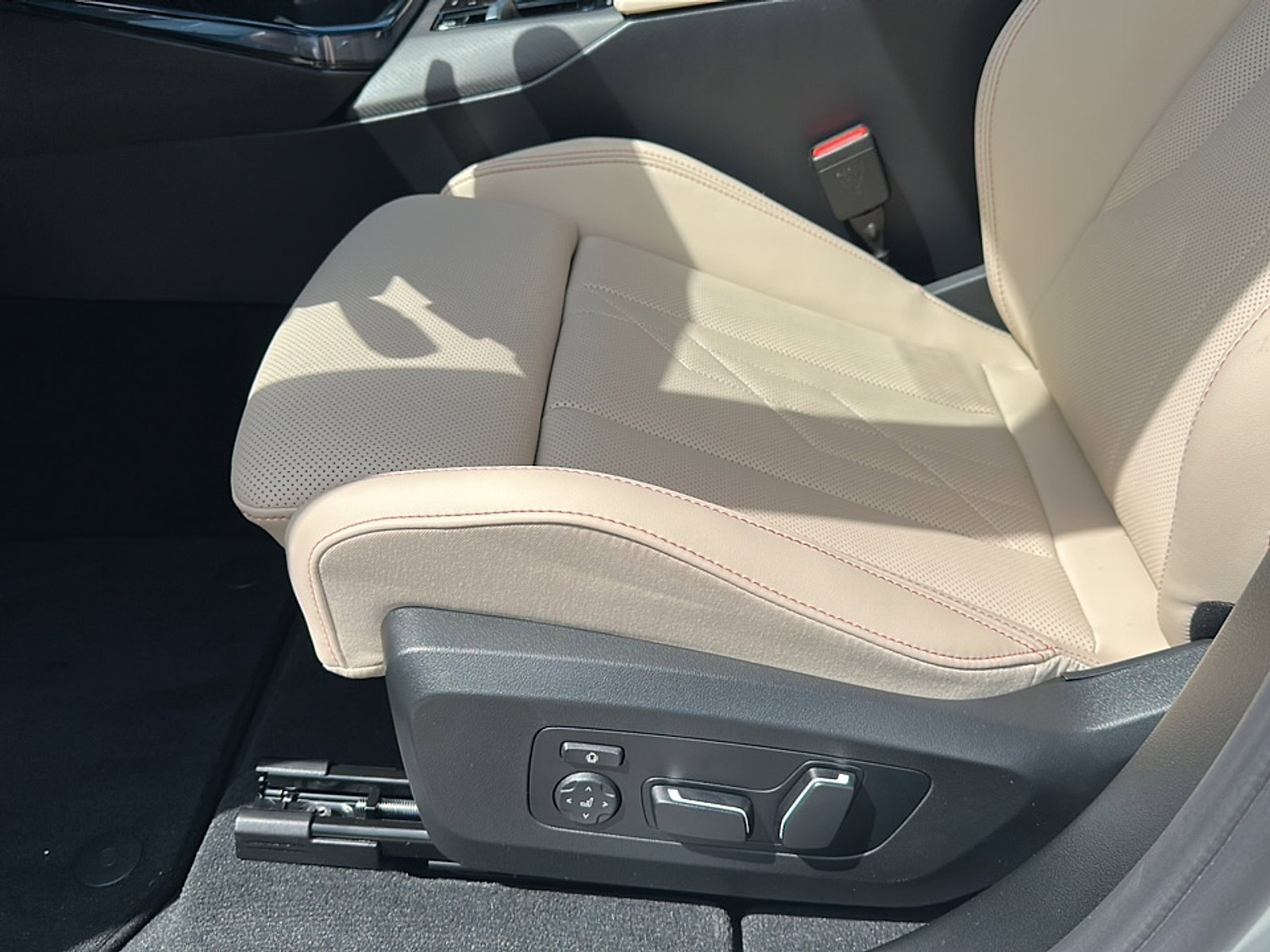 New 2026 BMW X3 xDrive30 w/ M Sport Package image 12