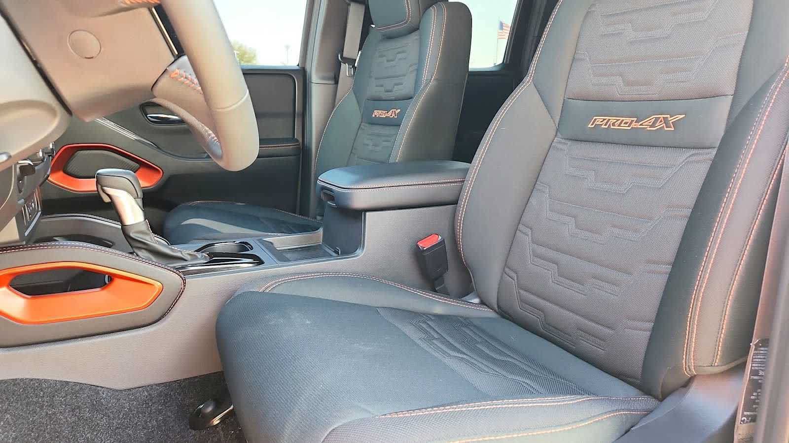 Used 2025 Nissan Frontier PRO-4X w/ Interior Protection Package AWD/4WD image 10