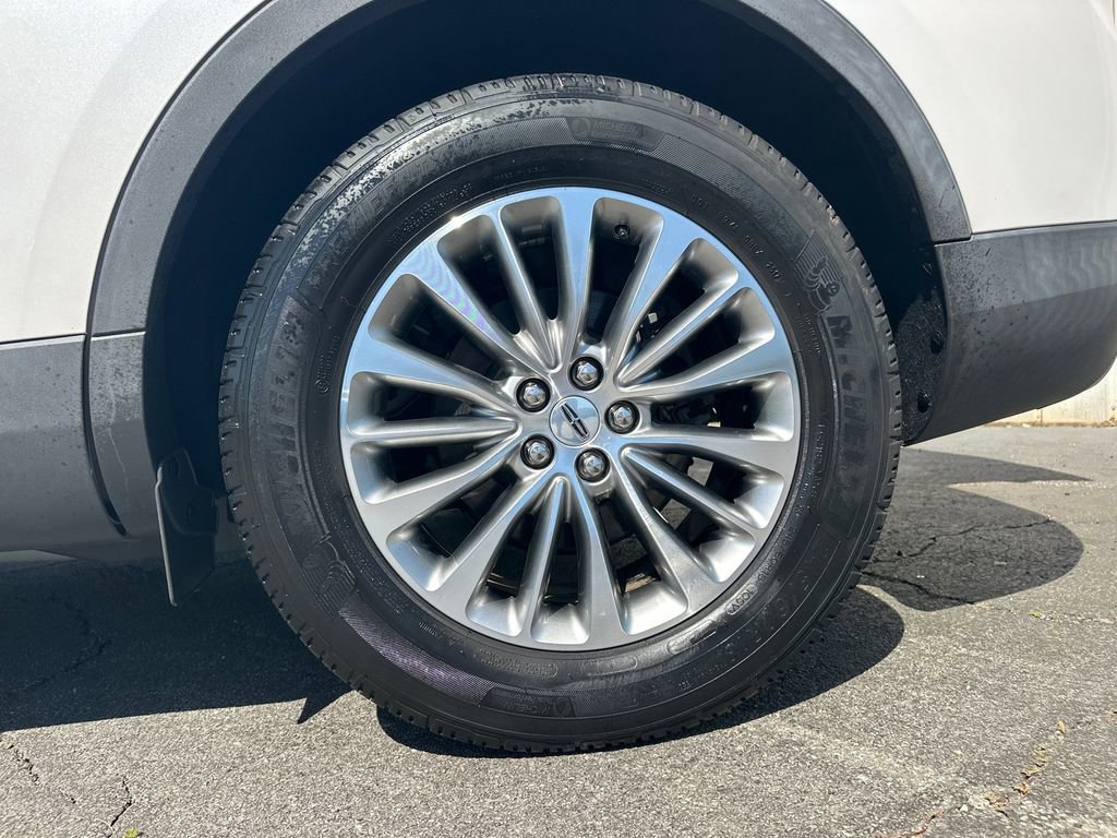 Used 2017 Lincoln MKX Select w/ Select Plus Package image 20