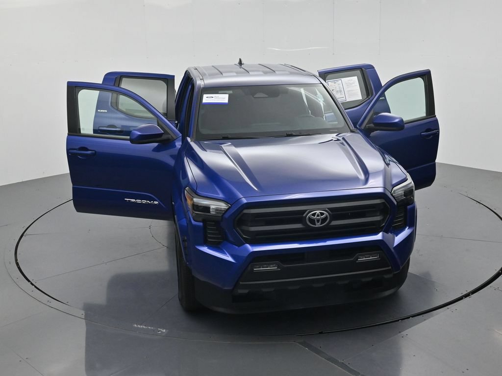 Used 2025 Toyota Tacoma SR5 RWD image 51