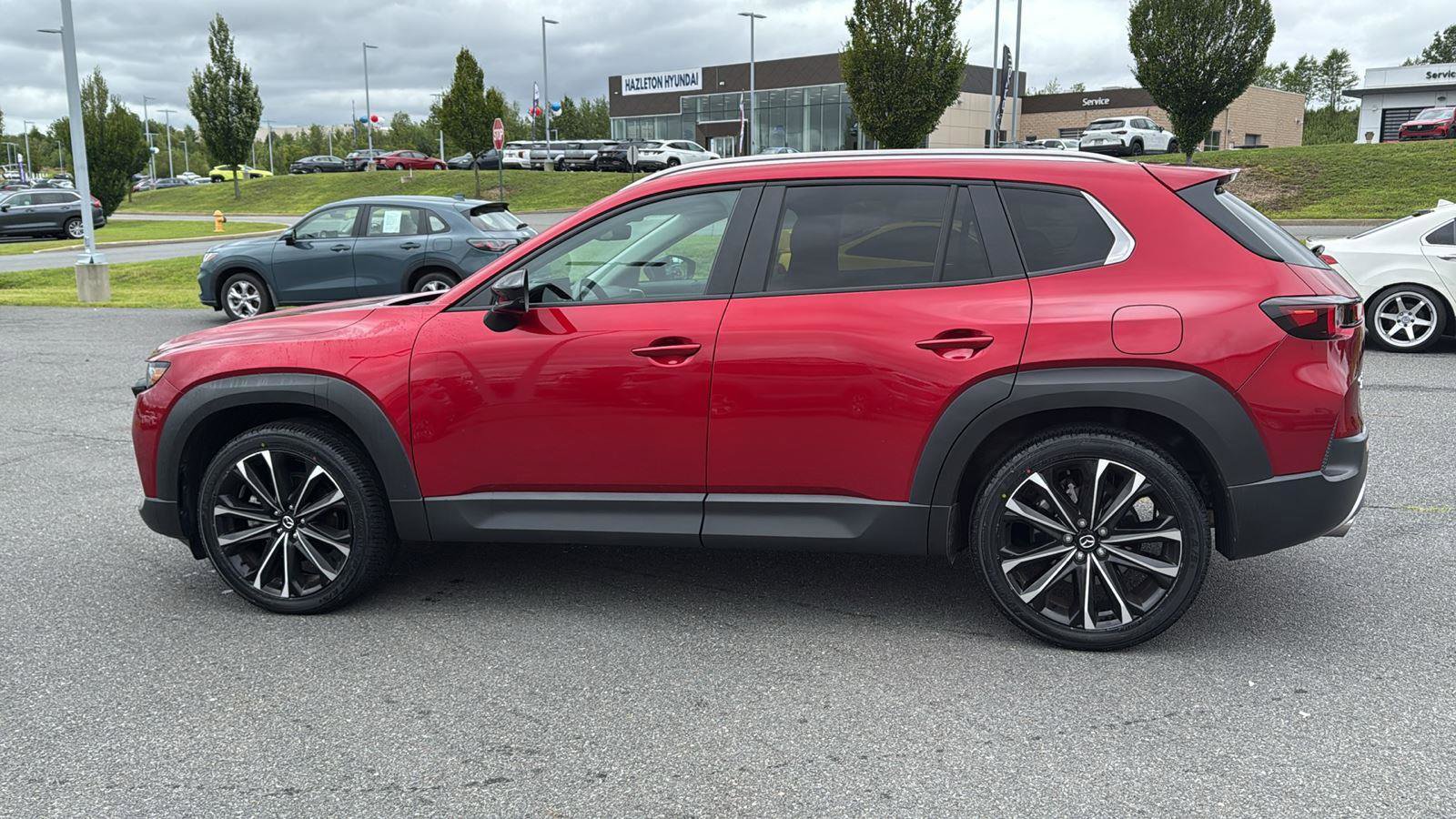 Certified 2024 MAZDA CX-50 AWD 2.5 Turbo w/ Cargo Package image 13