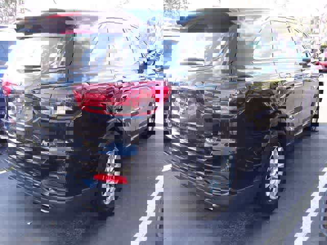 Used 2020 Kia Sorento LX image 5