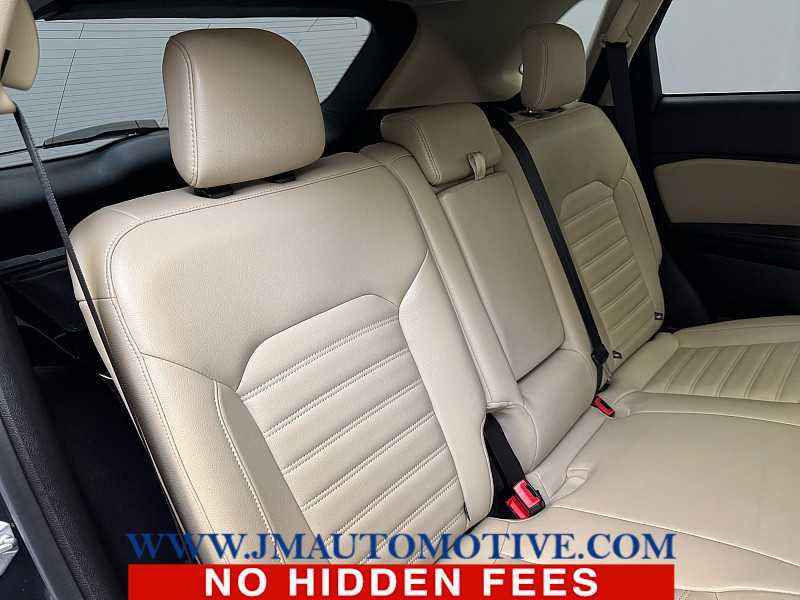Used 2023 Ford Edge SEL w/ Convenience Package AWD/4WD image 19