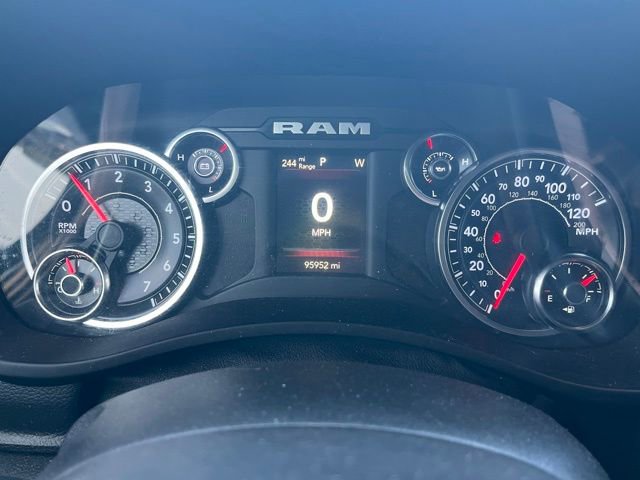 Used 2019 RAM 2500 Lone Star w/ Black Appearance Package AWD/4WD image 8