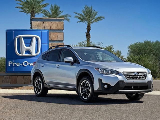Used 2022 Subaru Crosstrek 2.0i Premium image 3