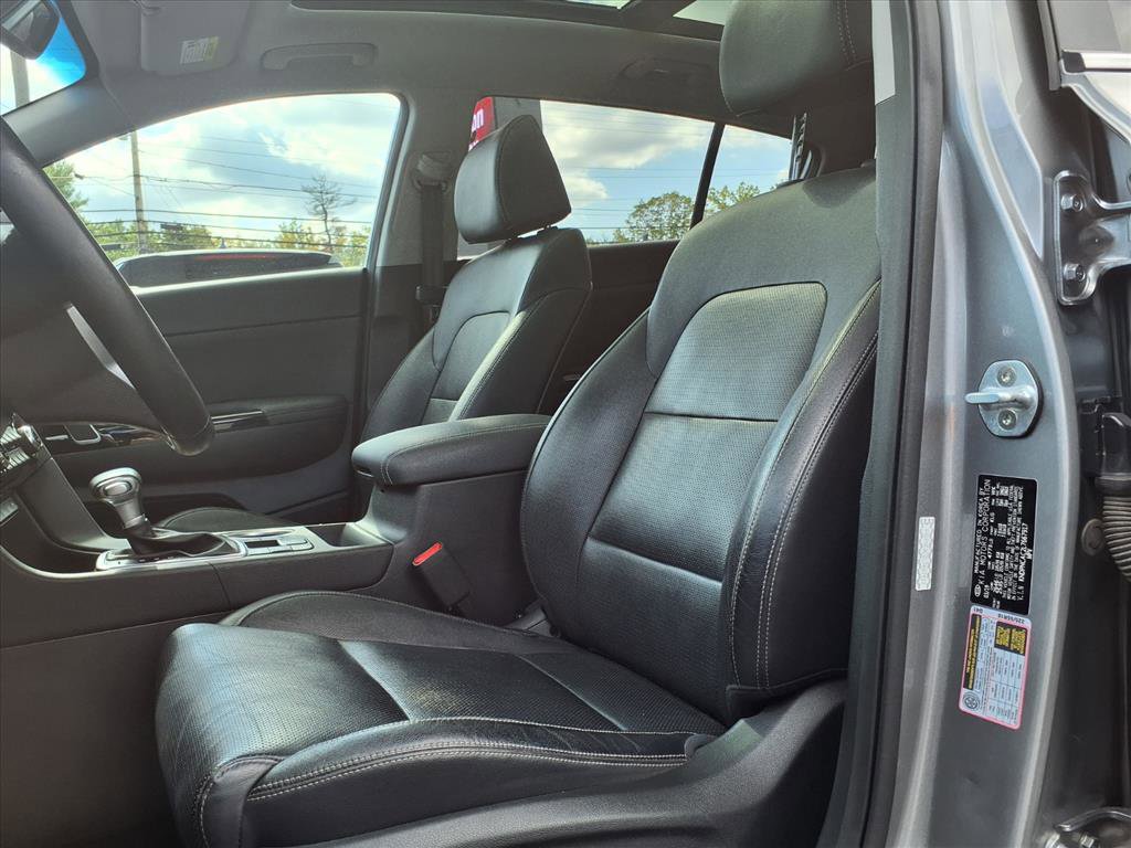 Used 2020 Kia Sportage EX w/ Option Group 15 image 6