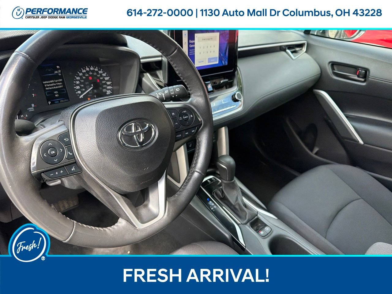 Used 2024 Toyota Corolla Cross LE FWD image 9